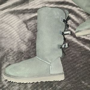 UGGS BAILEY BOW II
